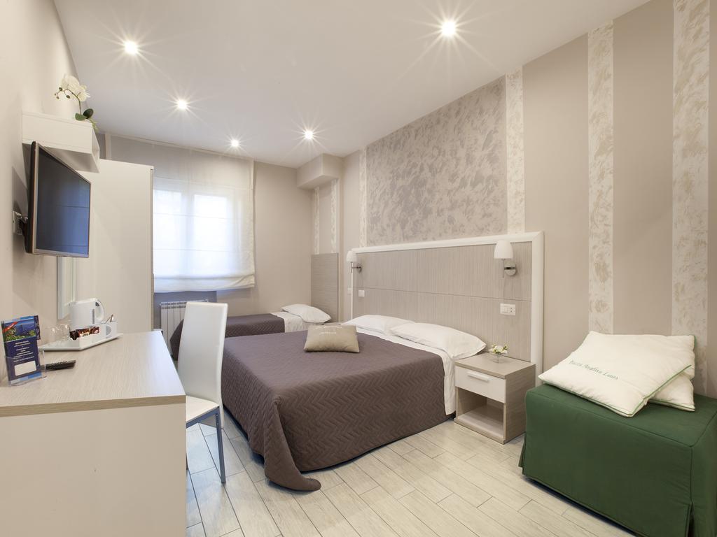 Bed and Breakfast Le Quattro Piazze Sorrent Zimmer foto