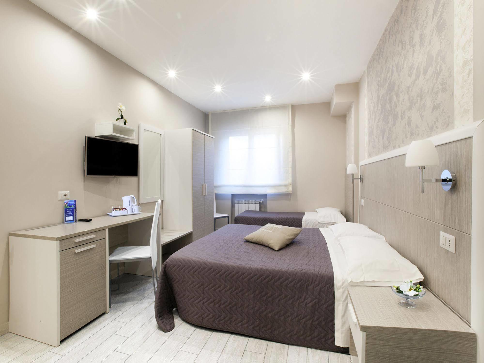 Bed and Breakfast Le Quattro Piazze Sorrent Exterior foto